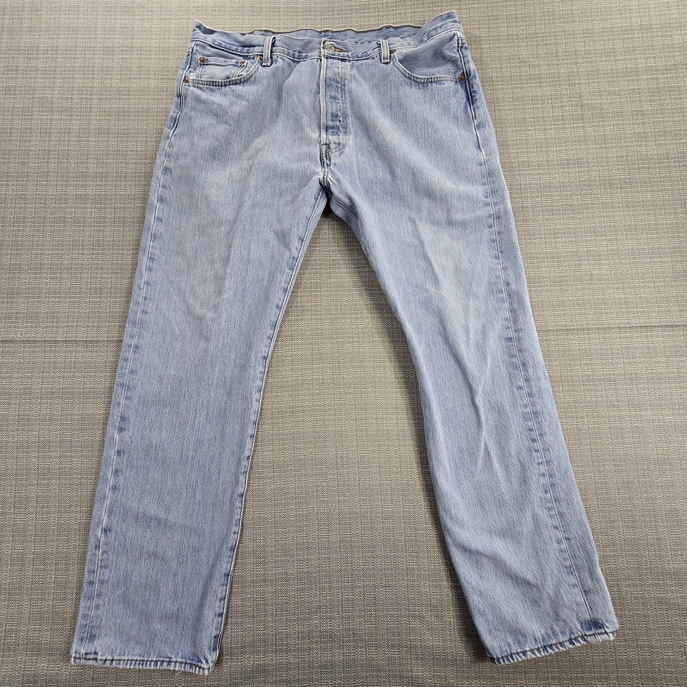 Levis 501 Jeans Mens 40x30 Light Wash Blue Button Fly Straight Leg Denim Red Tab